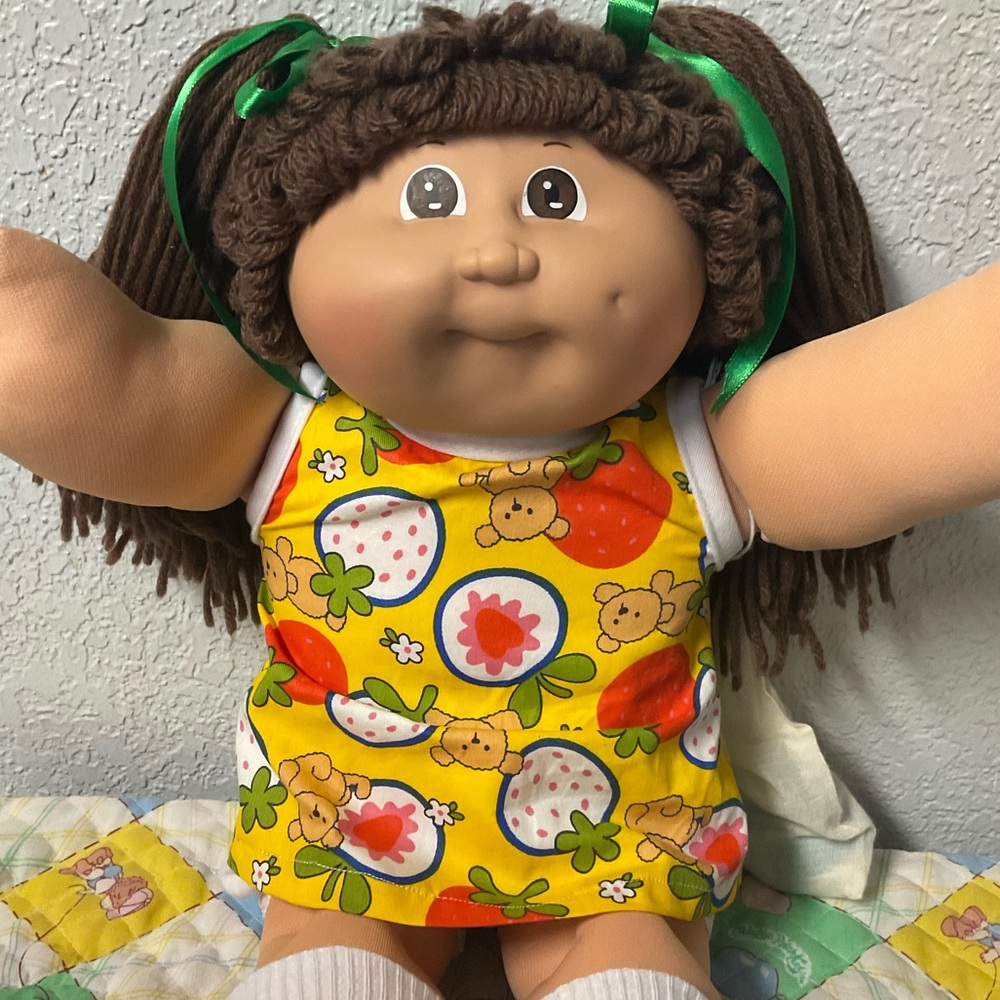 VTG Cabbage Patch Kid Girl First Edition Brown Hair Hong Kong Head Mold #3 1983